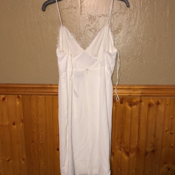 NWT line & dot dress - Picture 3 of 4